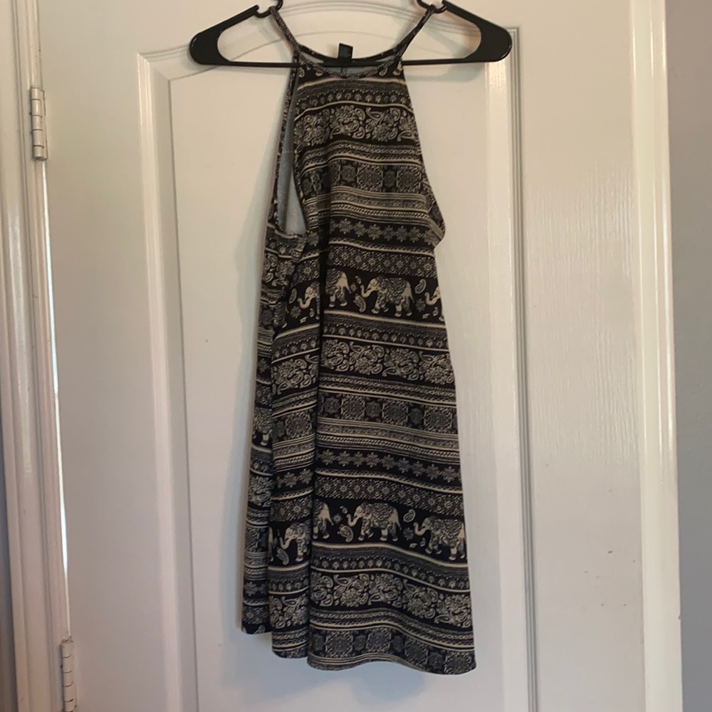 Printed black and white casual dress